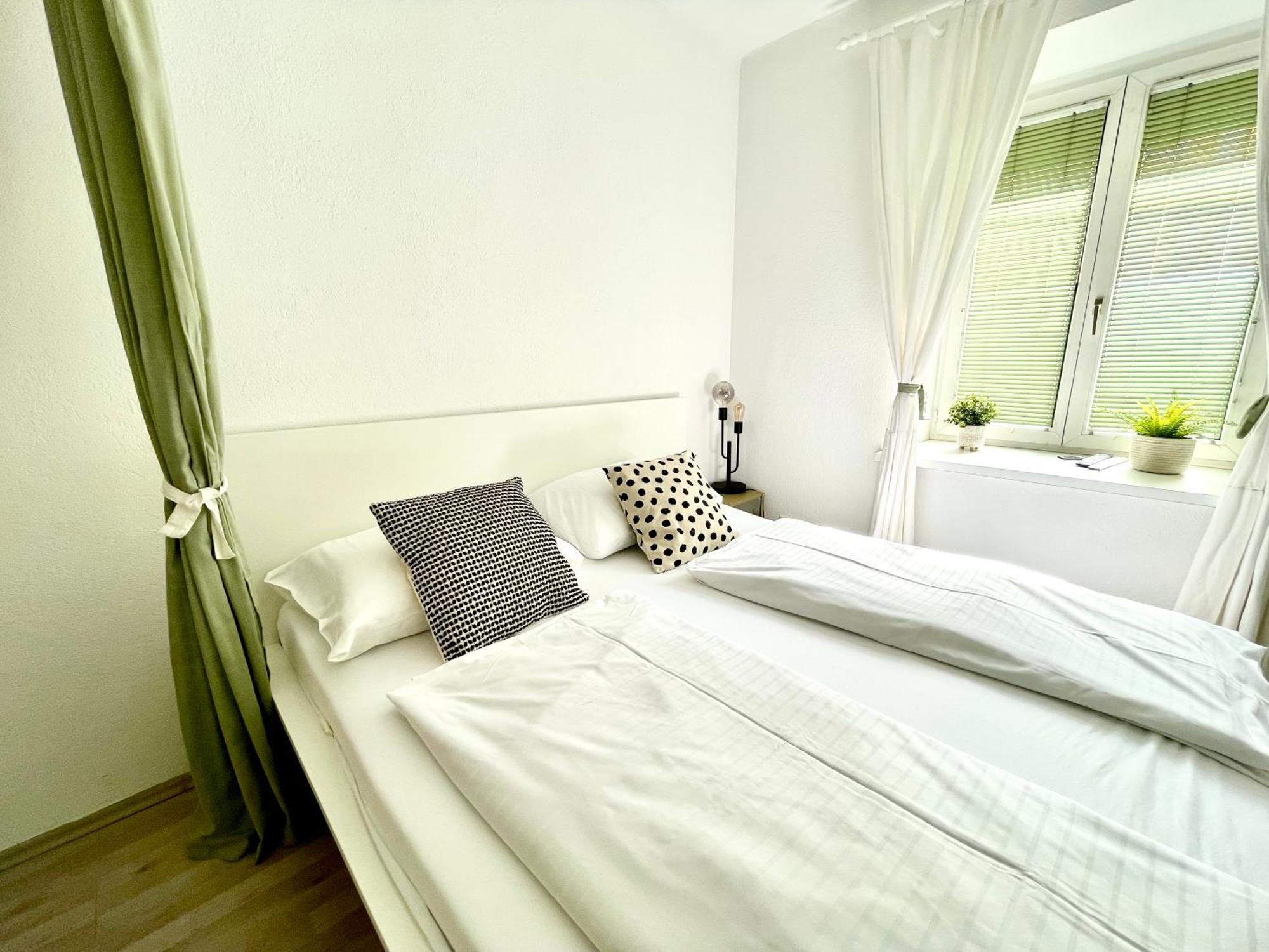 Contactless Self-Check-In - City Apartment Zum Wohlfuhlen Ans16 Грац Экстерьер фото